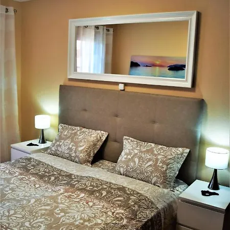 Апартаменты Victoria Family Tenerife *